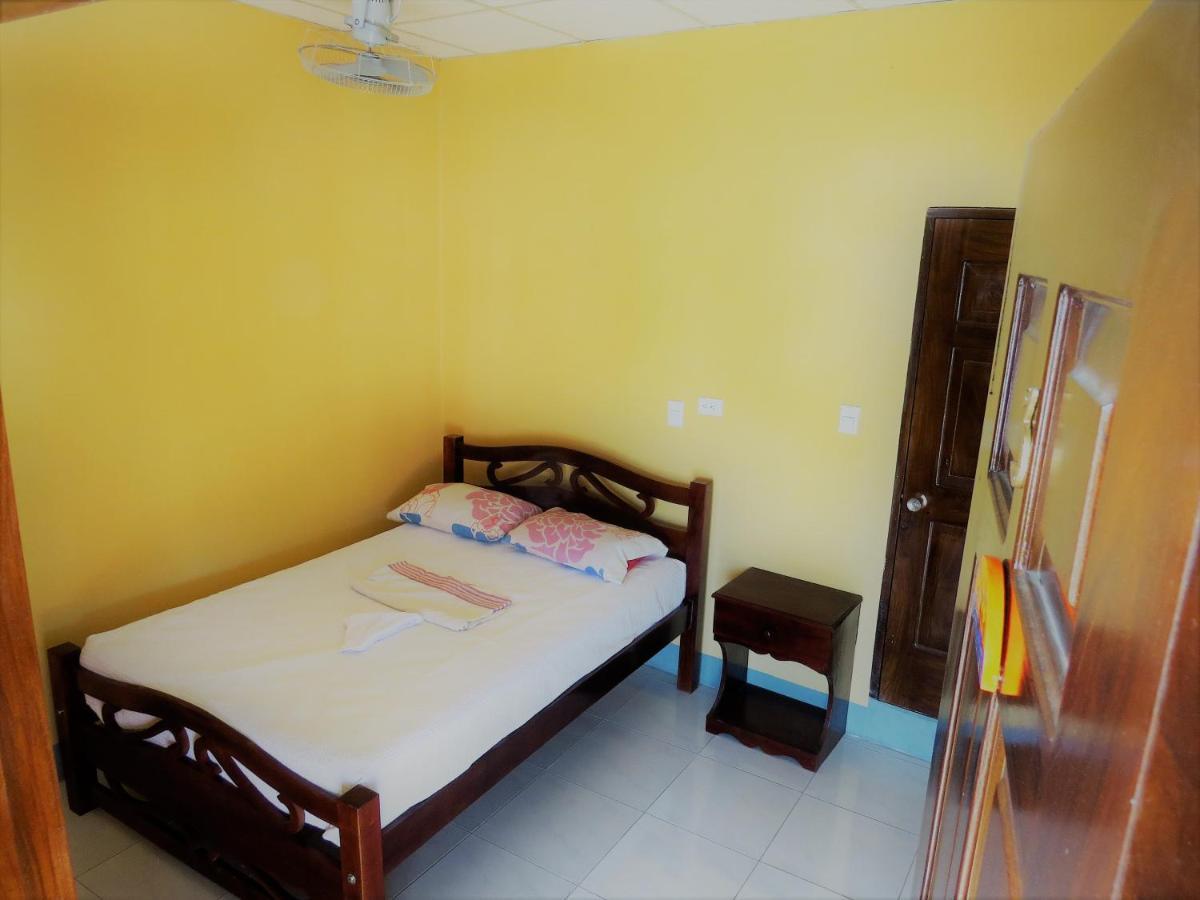 מויוגאלפה Hostal Siero מראה חיצוני תמונה